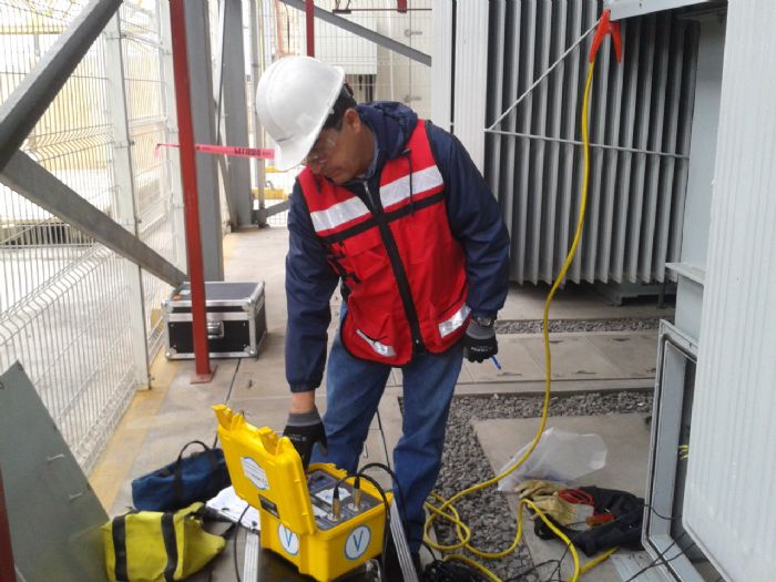 PRUEBAS A EQUIPOS DE POTENCIA Y DISTRIBUCION